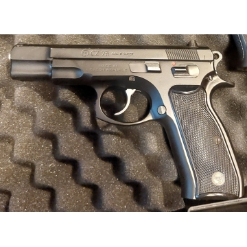 PISTOLE CZ 75, 9X19